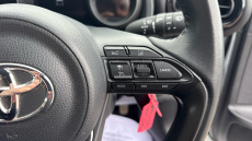 Toyota Yaris 1.5 Hybrid Design 5dr CVT Hybrid Hatchback